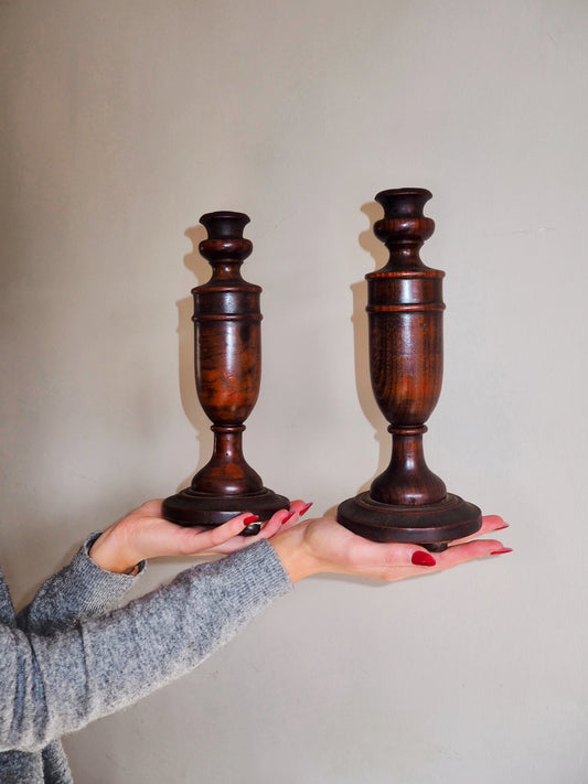 AMREN | Antique Oak Candlestick Holders